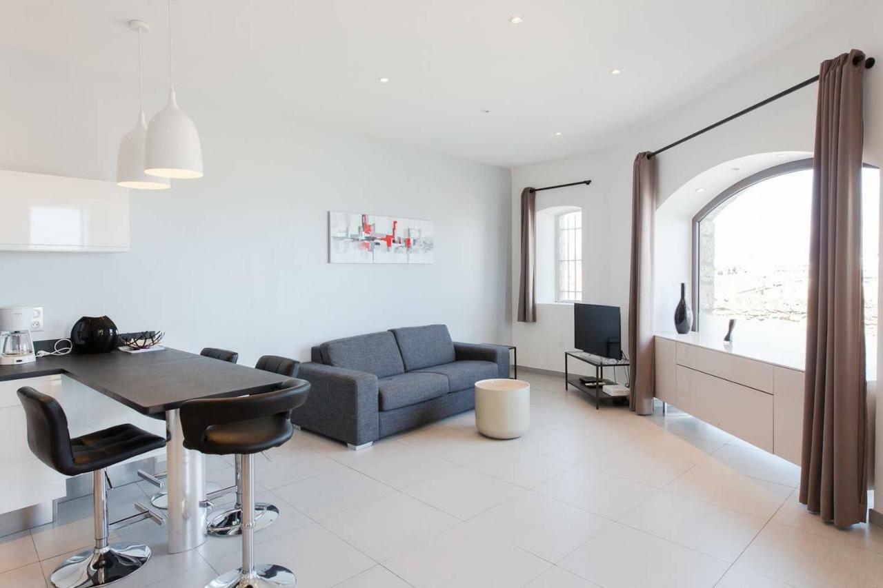Appartement 4 Personnes Vue Mer Remparts Antibes Kültér fotó